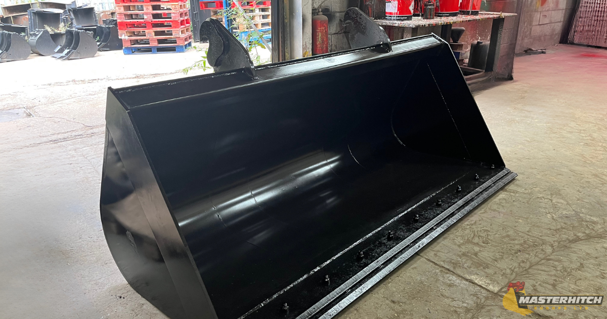 Construction and Agriculture: Masterhitch Telehandler Buckets