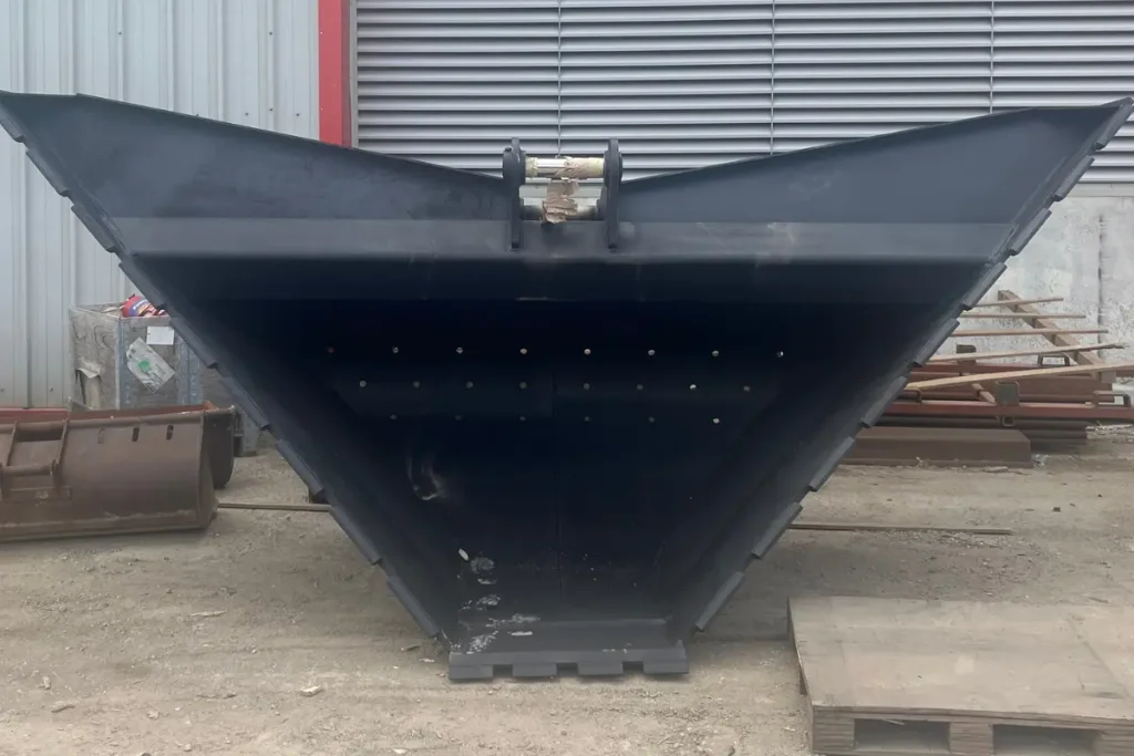 Bespoke digger bucket